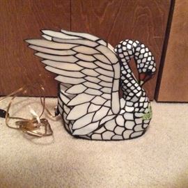 Swan stained glass lamp