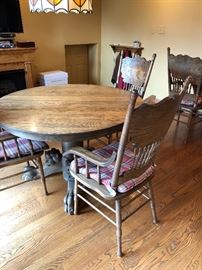 Oak Table w/ 4 Chairs 