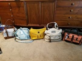 Rust/ Orange Dooney Sold

Dooney & Bourke Purses Handbags
Kathy Zeeland
orYANY Purses
ALL BRAND NEW... THIS IS A SAMPLING  OF A LARGER SELECTION AVAILABLE. 
