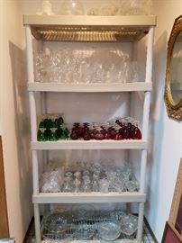 Gorgeous glassware
A ton of hurricanes
