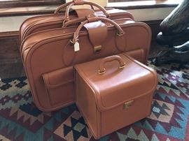 Schedoni 456 Ferrari 3pc Luggage Set..