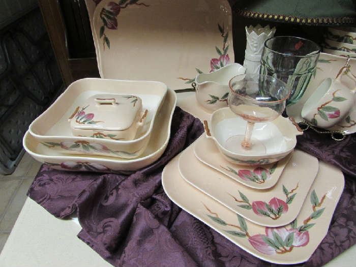 Star of the Sale.  Weil Ware California pottery.  Over 80 pieces.  Malay Mango Peach.  great condition.