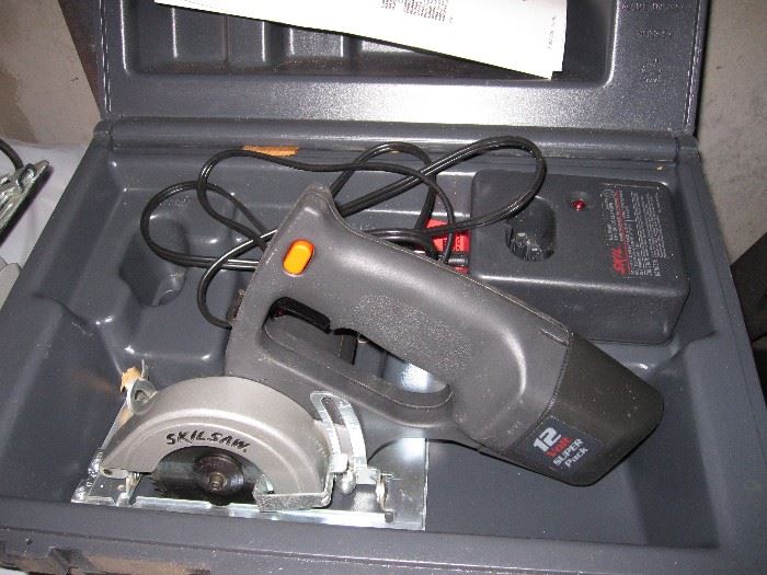 saw