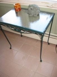 Meadowcraft accent table
