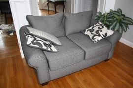 Very nice love seat-great condition.  No pets