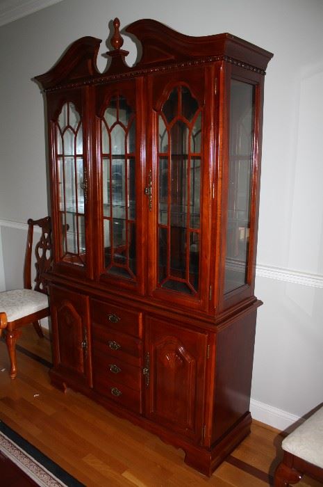 Beautiful china hutch