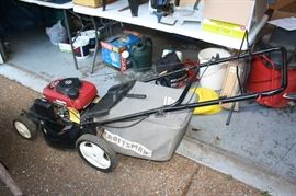 Craftsman Self propelled lawnmower