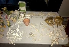 Lots of Shabby Chic decor!