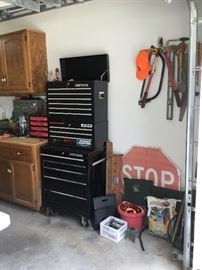 Tools and tool chest