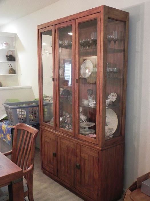 Available for Presale !  Includes 2 leafs China cabinet, Table and 6 chairs. $450.00