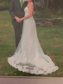 $9500 Custom Wedding Dress. Fits 5'-7" 130 pounds. $1200.00 Now !