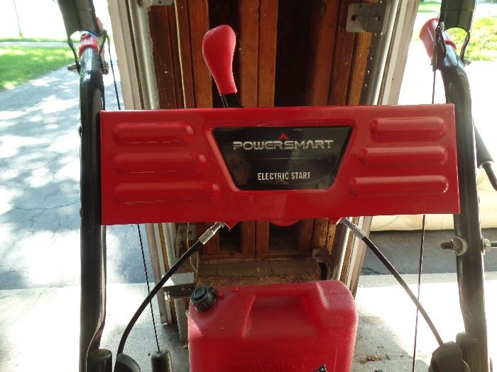 Powersmart Electric start - Snow blower - LIKE NEW