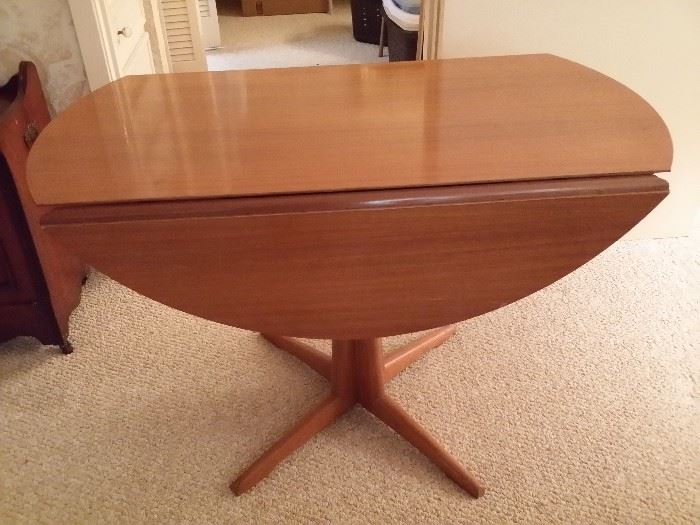 Brown Saltman mid century drop leaf adjustable table