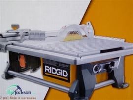 ridgid 7in table top wet tile saw