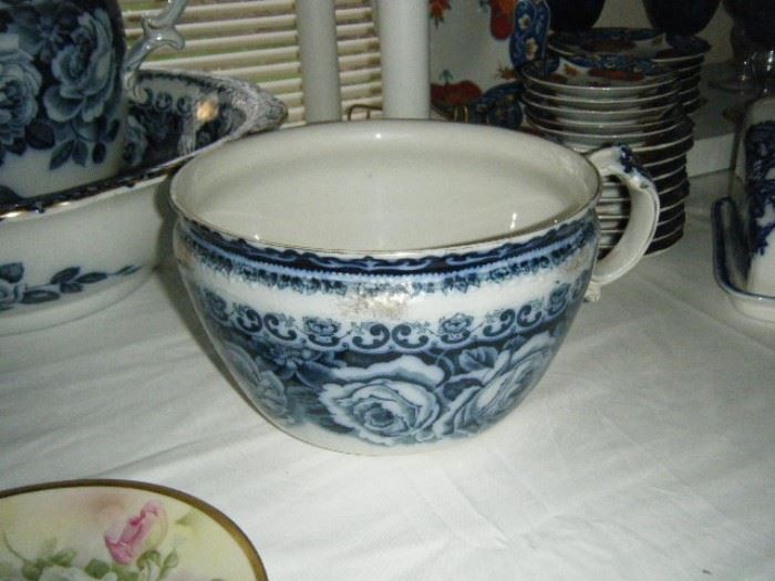 ANTIQUE CHAMBER POT WHICH MATCHES THE  PITCHER AND BOWL. IT'S ALSO IN PERFECT CONDITION
