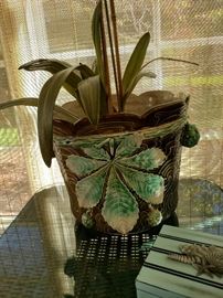 Majolica jardiniere 