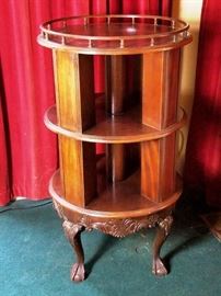 Mahogany Carousel Drum Table      http://www.ctonlineauctions.com/detail.asp?id=712573