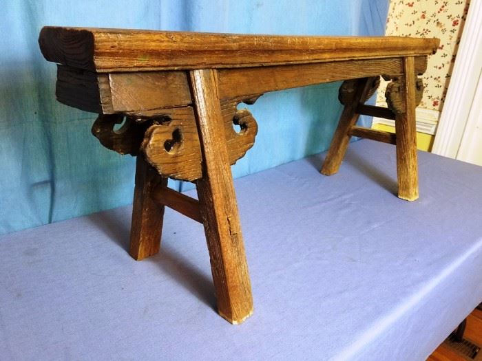 Antique Rustic Handmade Bench        http://www.ctonlineauctions.com/detail.asp?id=712665