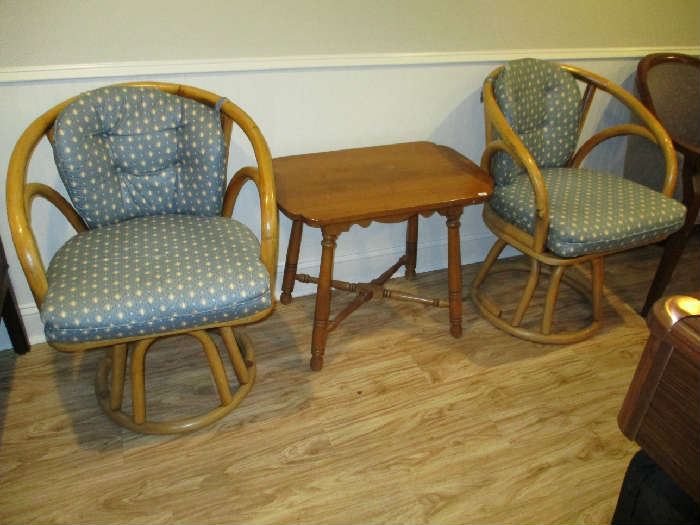 RATTAN CHAIRS, WOOD SIDE TABLE