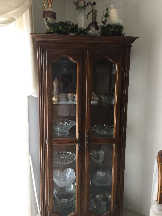 Display cabinet  approx 6 ft tall  31 inch wide and 13 inch depth