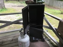 Marketforce smoker