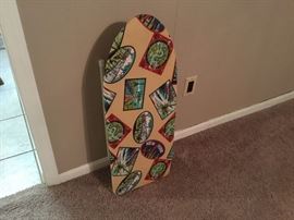 Portable ironing board