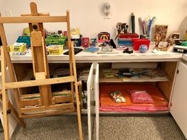 Arts & Crafts Supplies