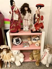 Dolls, Teddy Bears, Stuffed Animals & More