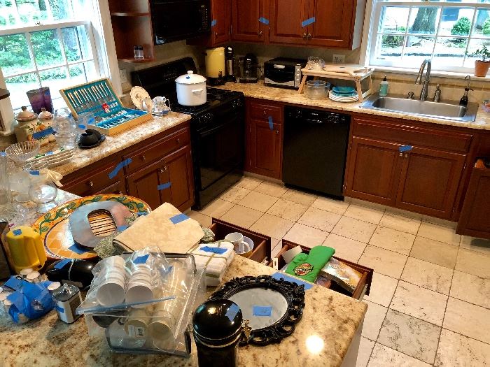 Kitchen is PACKED with Small Appliances, Kitchenware, Housewares, & MORE!