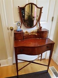 Sweet dressing table with shield shaped mirror (attached)