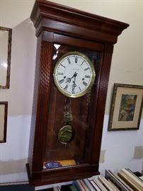Ethan Allen quarter hour Westminster chime clock