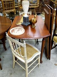 Dining table anda couple chairs