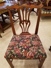 Set of 6 chairs with dining table