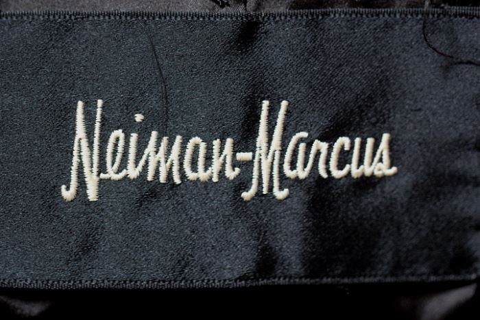 Neiman's label