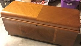 Lane Cedar Chest w/ Key