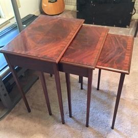 set of 3 nesting tables