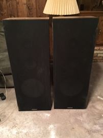 pair Panasonic speakers
