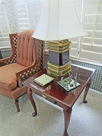 Classic with very nice lamp