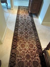 Great runner approximately 15 feet long 