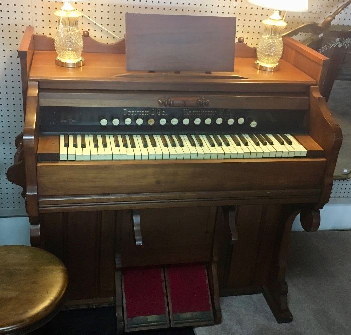 c. 1917, CORNISH & CO., (Reed Pump Organ) 1st Model Produced by Cornish & Co.)