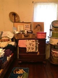 Linens, Lane blanket Chest