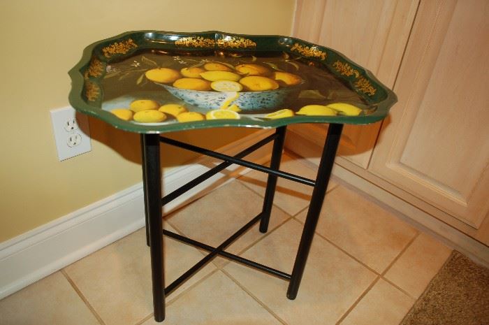 Tray side table