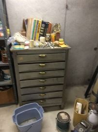 Wood parts chest