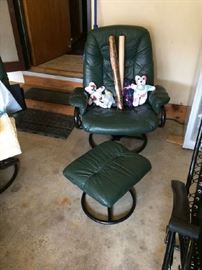 Leather recliner