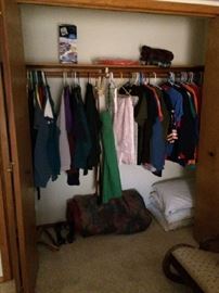 Men's clothing - adult medium