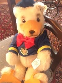 Steiff - Dinald Bear
