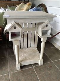 Novelty table