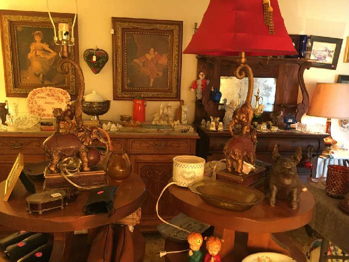 Monkey lamps