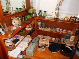 Roseville and more china/pottery