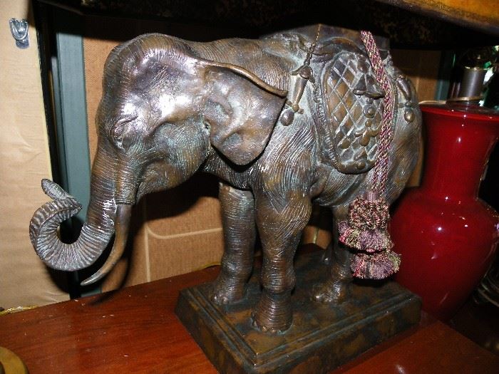 " Bronze Elephant Lamp". 